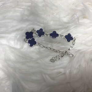 Silver blue💙 clover 🍀bracelet